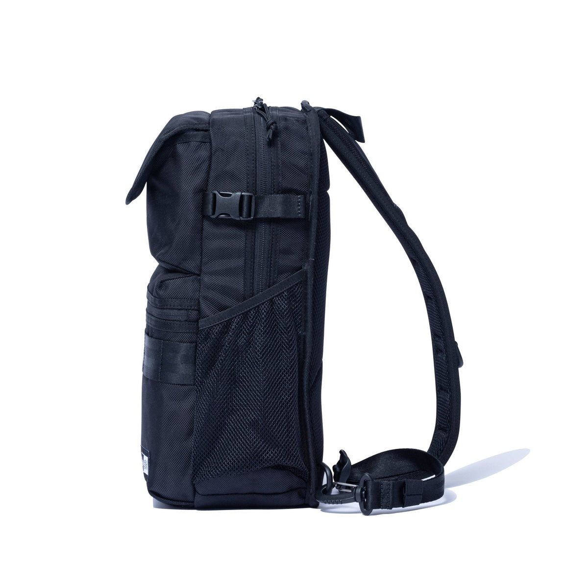 スリングボディバッグ 12L ブラック | ニューエラオンラインストア