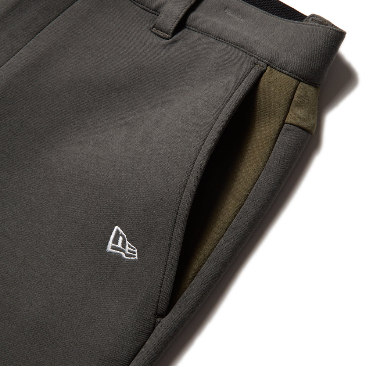 テック スウェット テーパードパンツ オリーブ | ゴルフ | ニューエラ