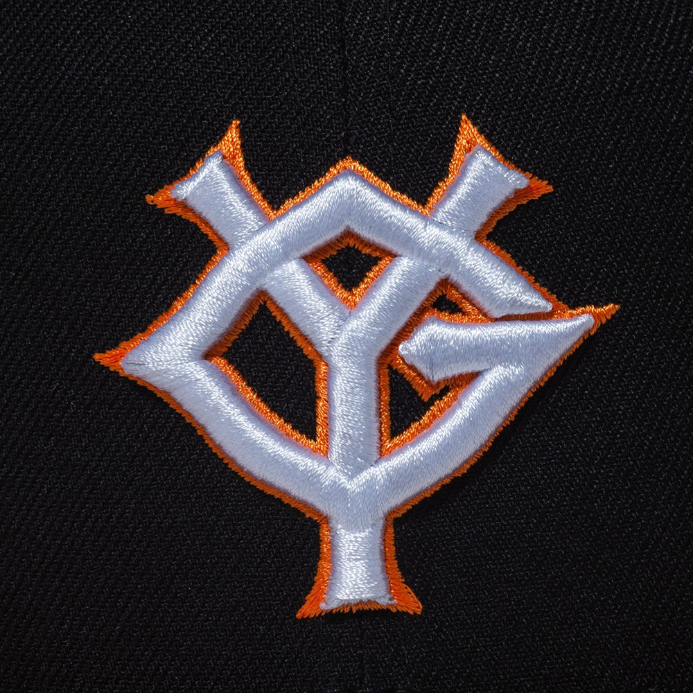 ジャイアンツGIANTS 不織布3層マスク50枚入×3箱　白黒橙！ふつうサイズ 9FIFTY 読売ジャイアンツ ブラック × ホワイト オレンジバイザー