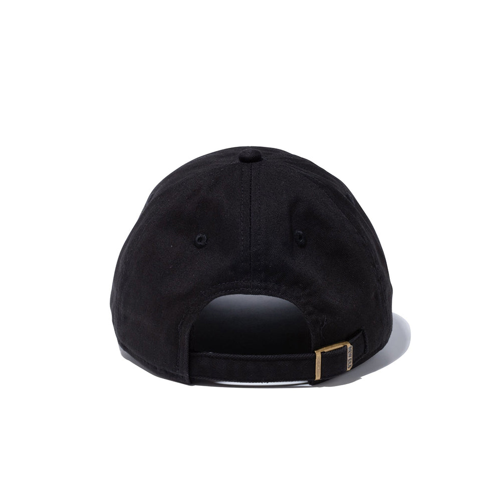 カジュアルクラシック ワードマークロゴ ブラック × ホワイト