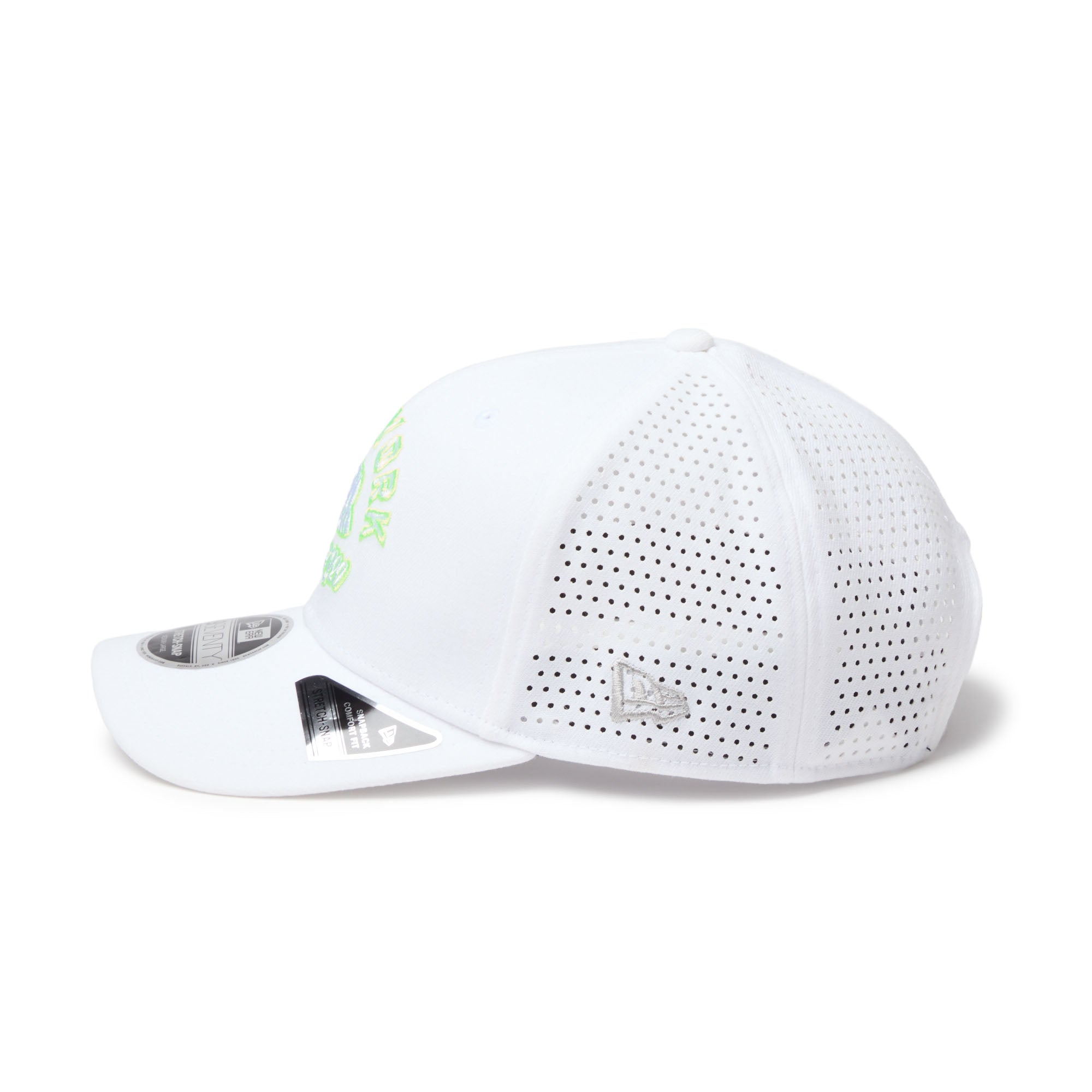 9SEVENTY ストレッチスナップ Laser Perforated ホワイト｜ゴルフ
