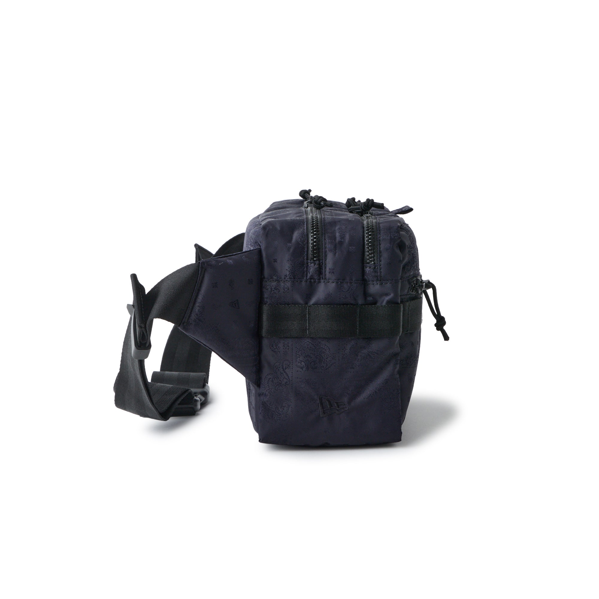 スクエア ウエストバッグ 7L ネイビーペイズリー | ニューエラ
