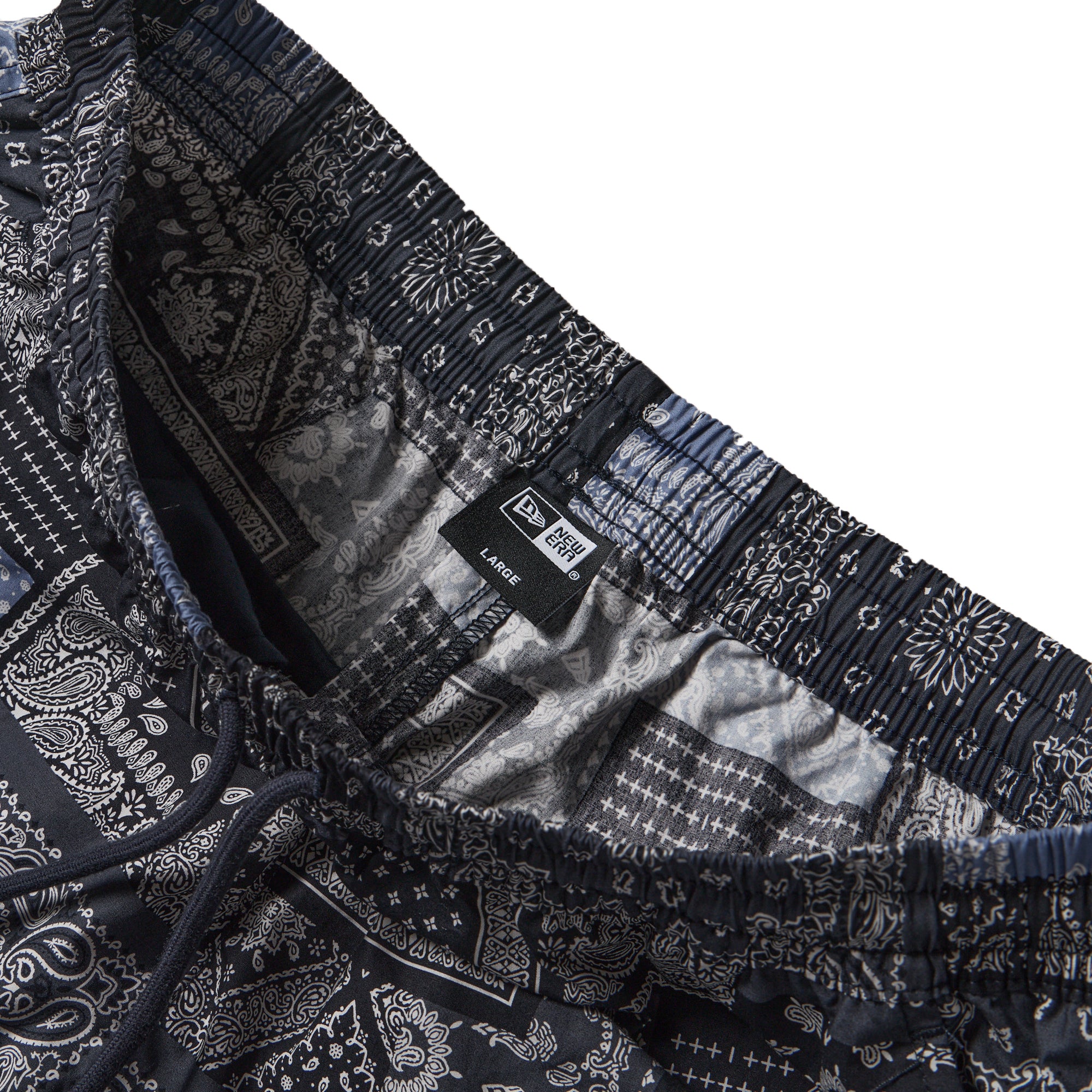 イージー ショートパンツ Oriental Paisley ネイビー | ニューエラ