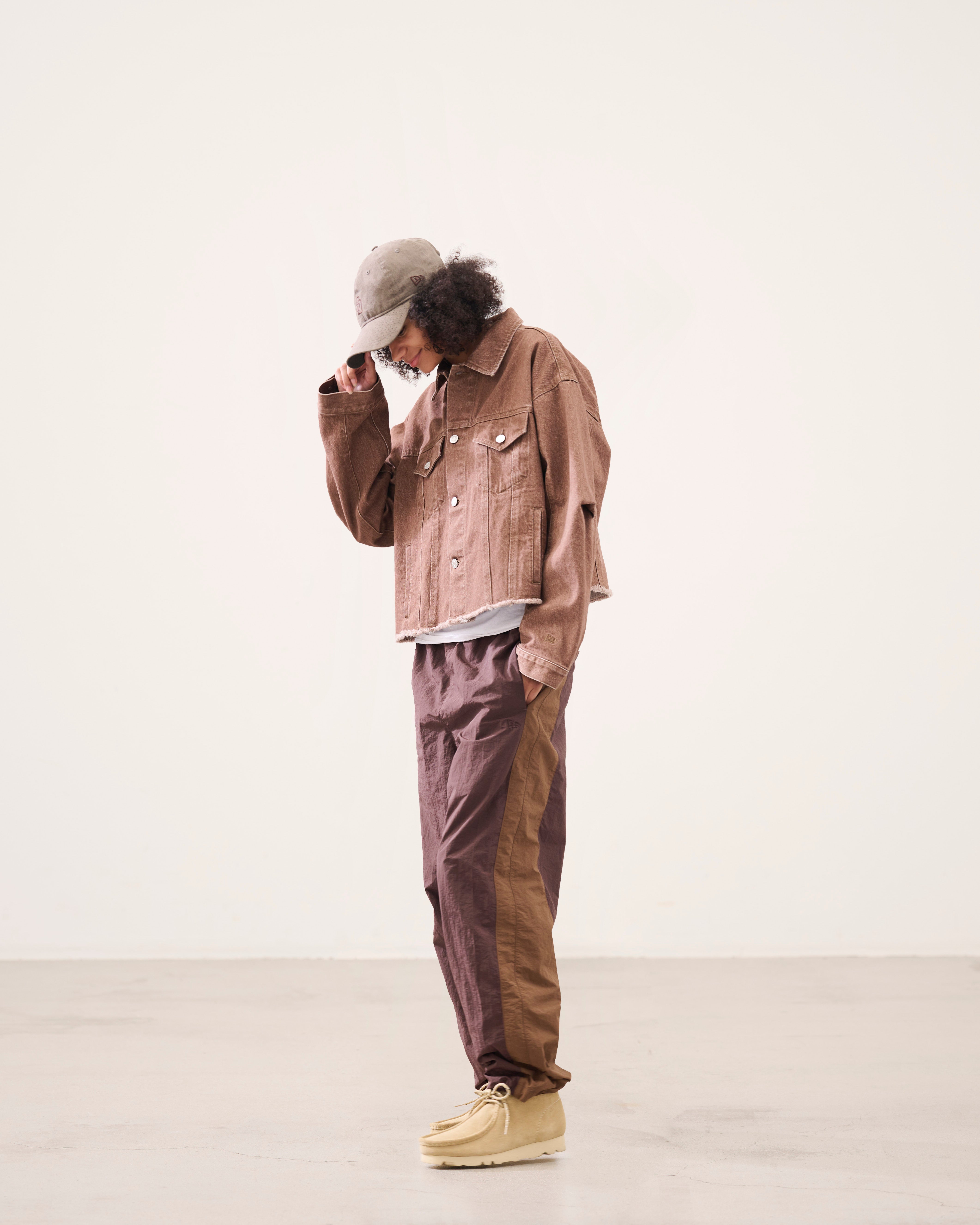 ナイロン トラックパンツ BLACK LABEL FW26 ブラウン | ニューエラ