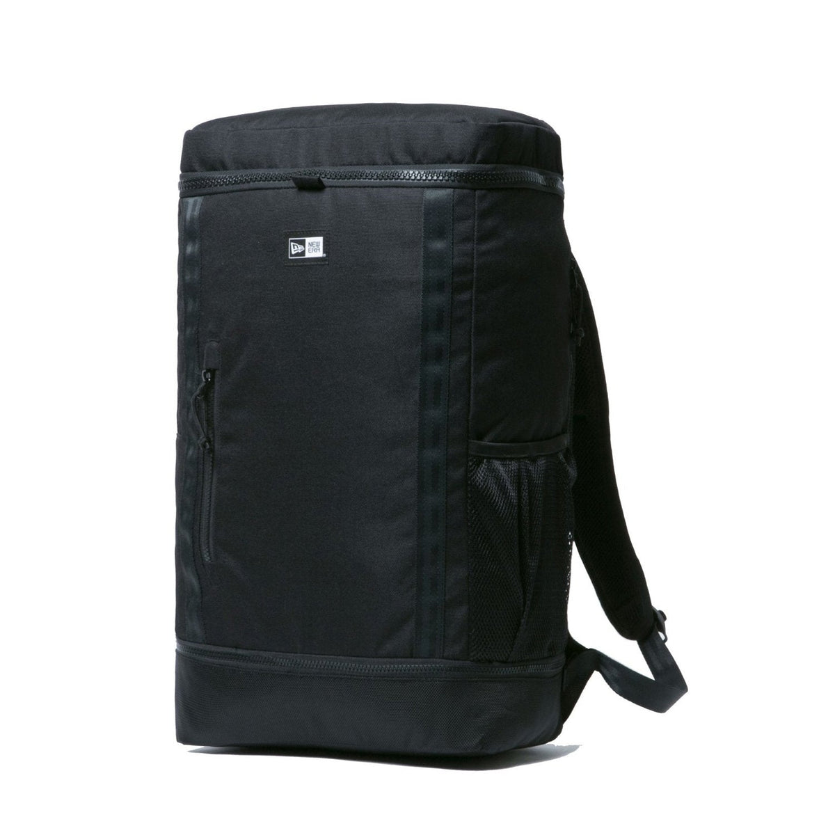 ニューエラ NEW ERAリュック 32L ブラック 美品 NEW ERA デイバック リュック ニューエラ 32L ボックスパック