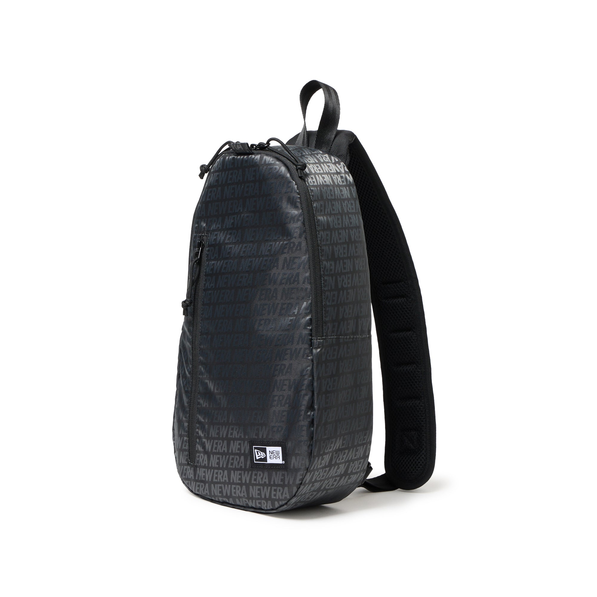 ボディバッグ ワンショルダー 8L ジャカードロゴ ブラック