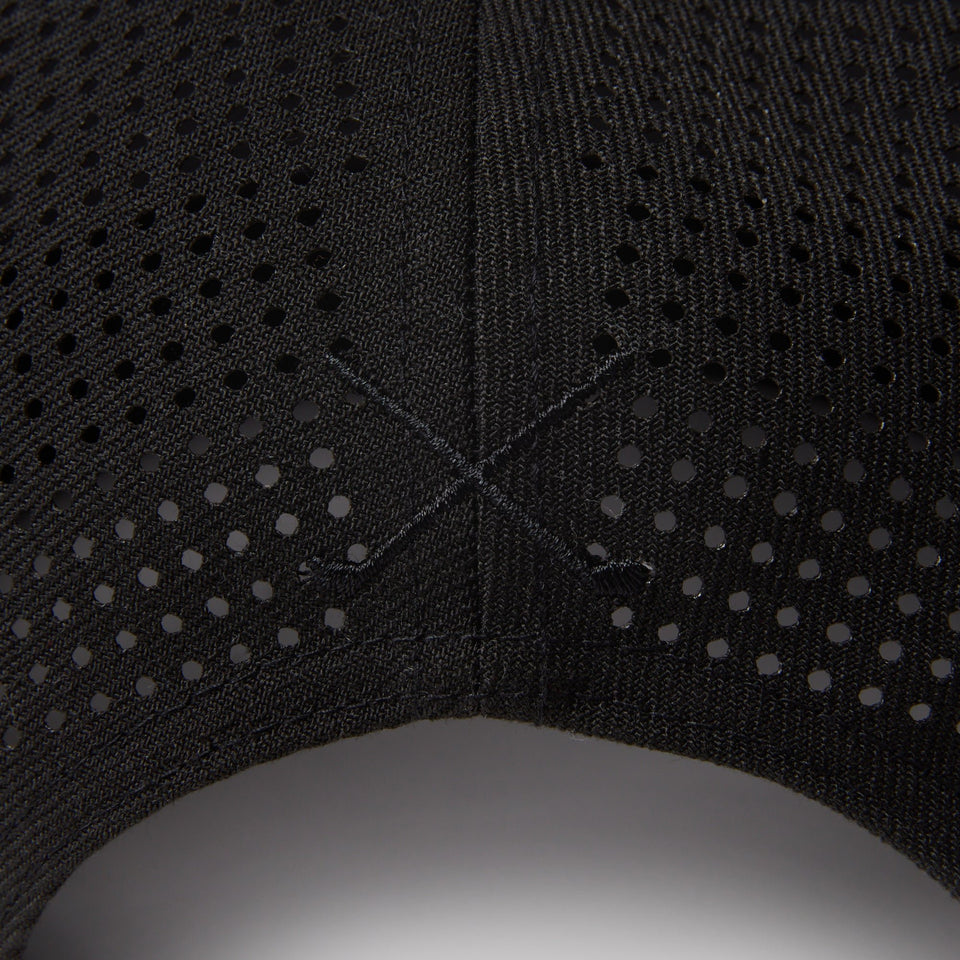 9FIFTY NEW ERA レーザーパフォーテッド ブラック | ゴルフ - 14669065 - SM | NEW ERA ニューエラ公式オンラインストア