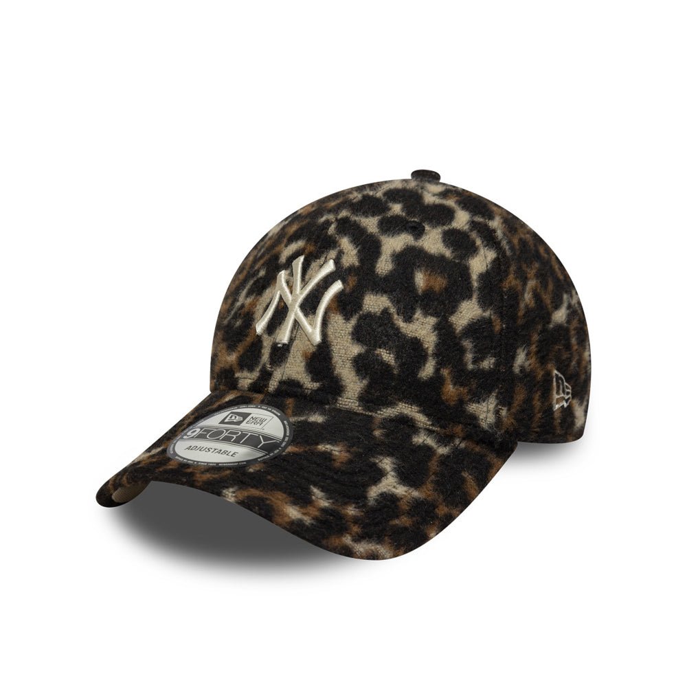 【11匹の猫】NEWERA ヤンキース　ブラック　9FORTY 9forty-leopard-14731685-osfm-
