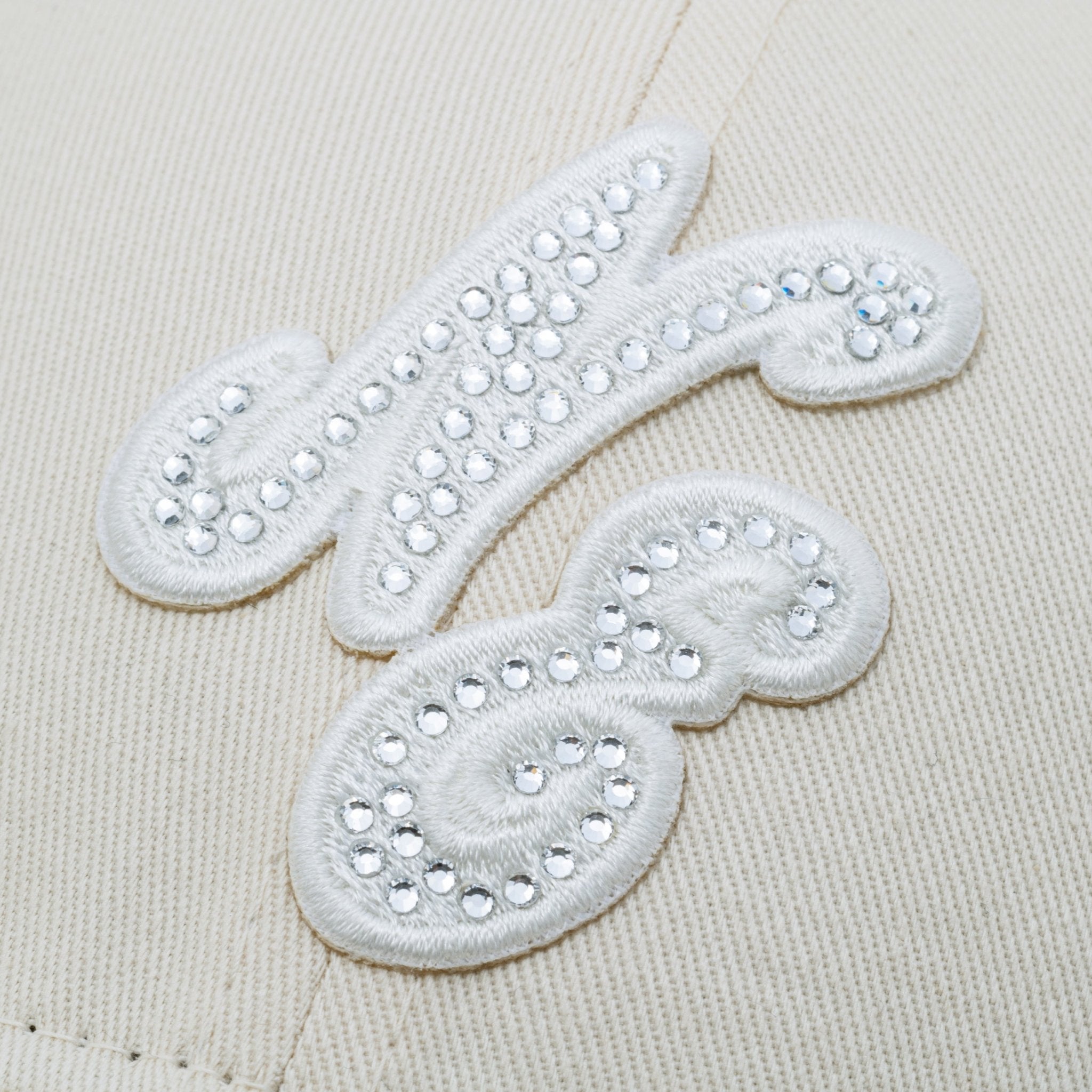 9FORTY Rhinestone Classic Logo ライトクリーム | ニューエラ