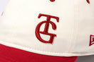 9TWENTY Ungrid x 読売ジャイアンツ クロームホワイト レッドバイザー - 14861346 - SM | NEW ERA ニューエラ公式オンラインストア
