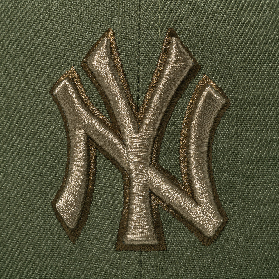 59FIFTY Deep Forest ニューヨーク・ヤンキース オリーブ グリーンバイザー