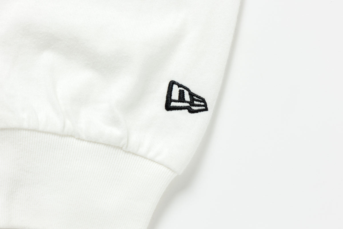 長袖 コットン Tシャツ BLACK LABEL FW25 Hotel Logo ホワイト