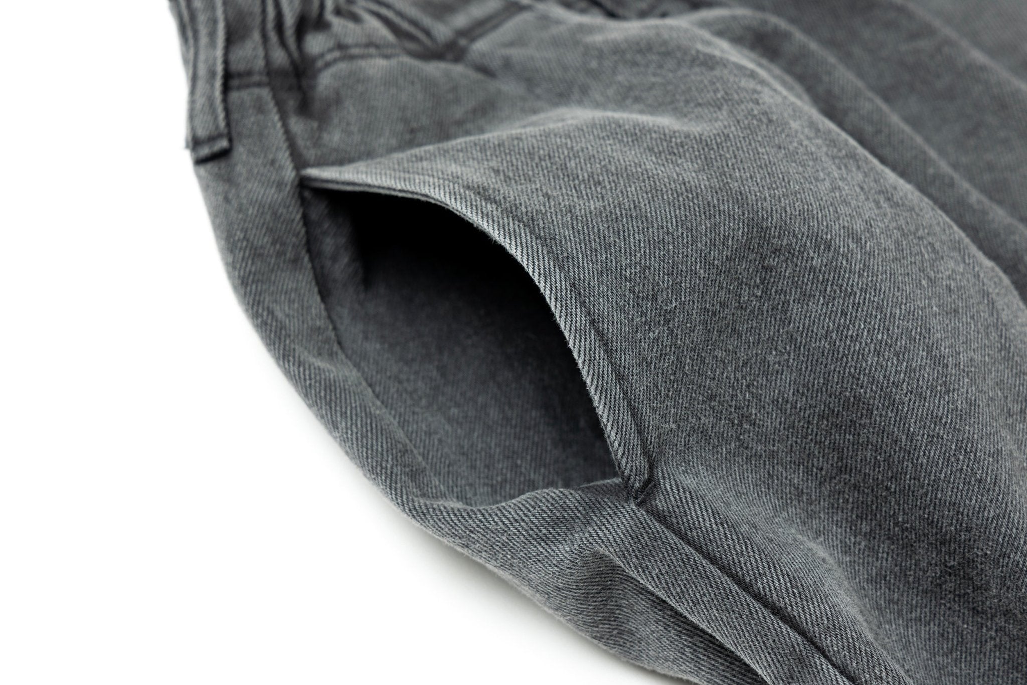 デニム イージーパンツ BLACK LABEL FW25 ウォッシュドブラックデニム
