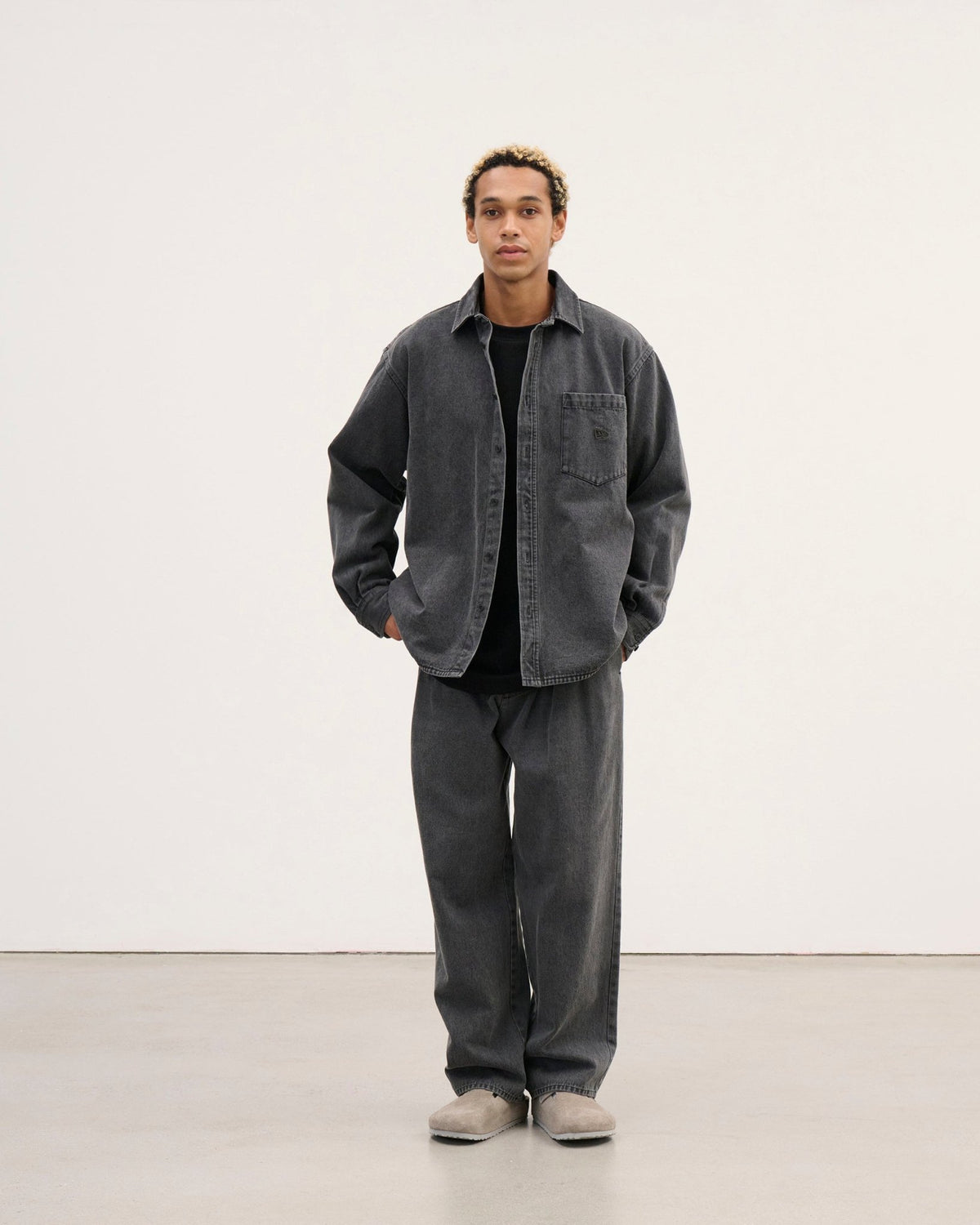 デニム イージーパンツ BLACK LABEL FW25 ウォッシュドブラックデニム 