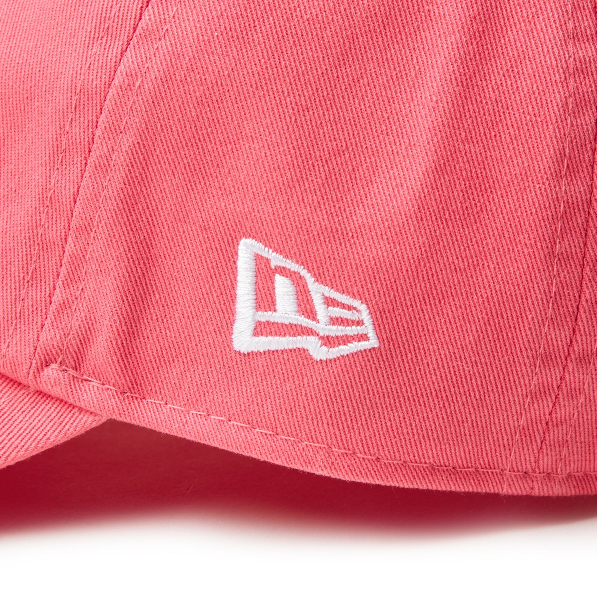 カジュアルクラシック College Logo ピンク | ニューエラオンラインストア