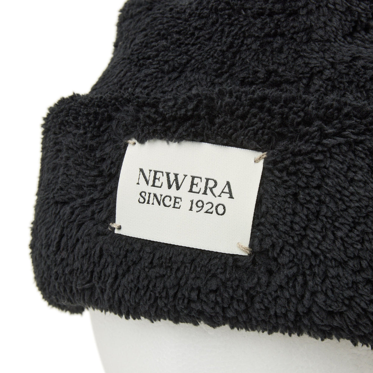 ベーシック カフニット Mink Fleece ウーブンパッチ ブラック