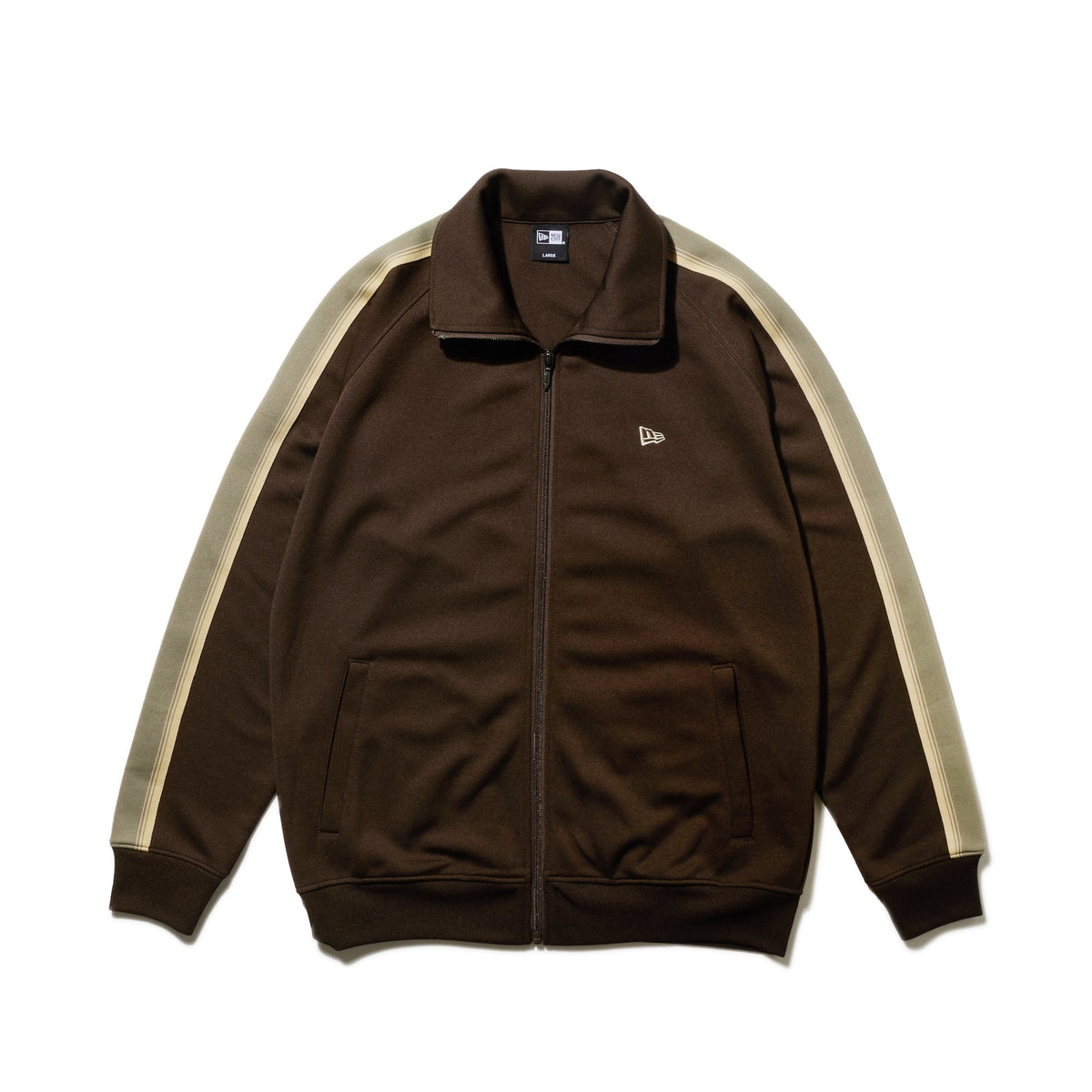 performance-apparel-14312805-s 
