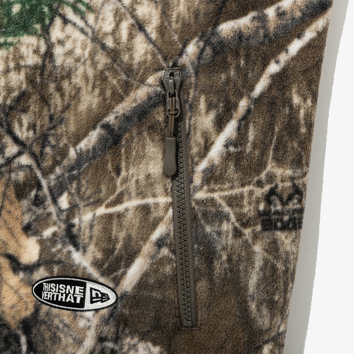 フリース リバーシブル ベスト thisisneverthat リアルツリーカモ