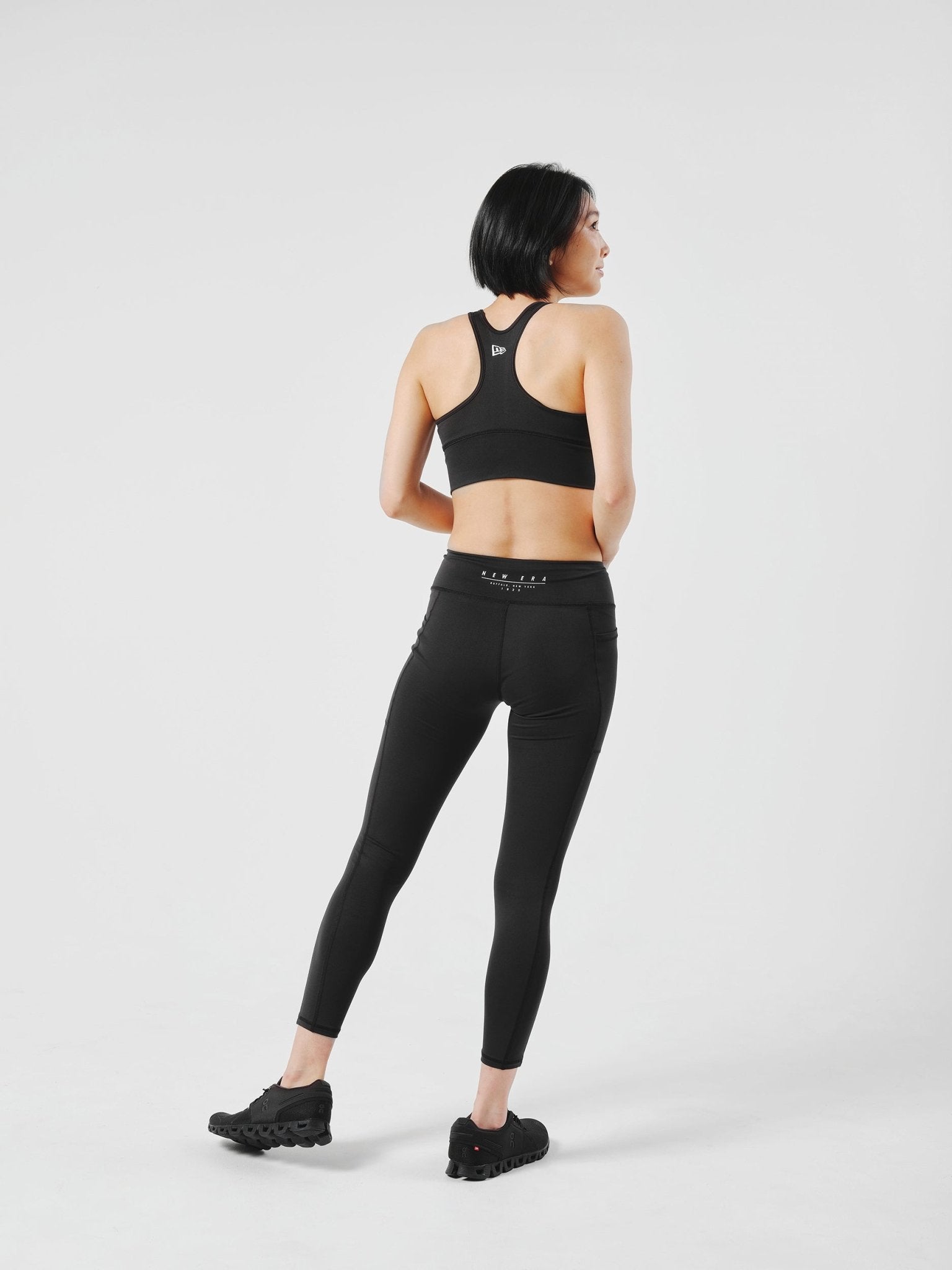 Women's レギンス NEW ERA 1920 ブラック | パフォーマンスアパレル