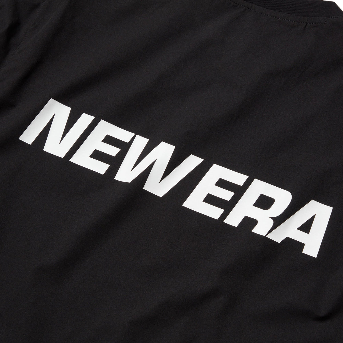 NEW ERA 長袖 オーバーサイズド ユーティリティー ピステ