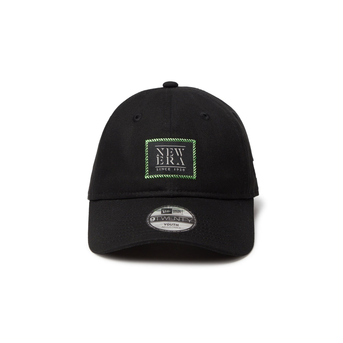 NEW ERA × familiar 9TWENTY 黒色 9TWENTY ロングバイザー Metal Flag ブラック | ニューエラ