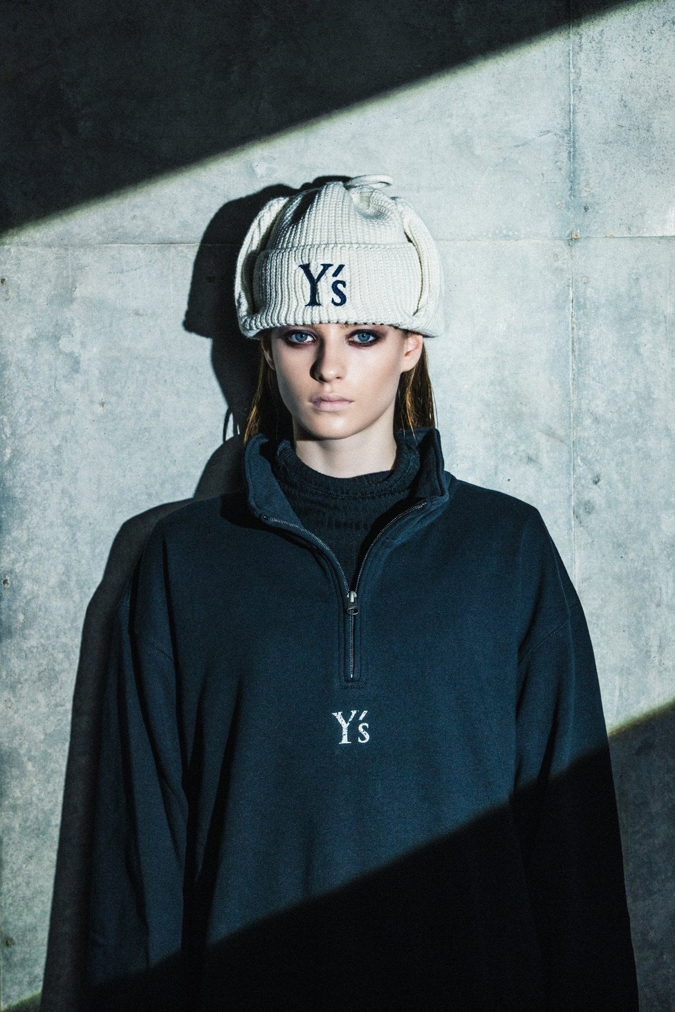 HATRIA 25SS Winker Knit Sweater 未使用品 【公式通販】