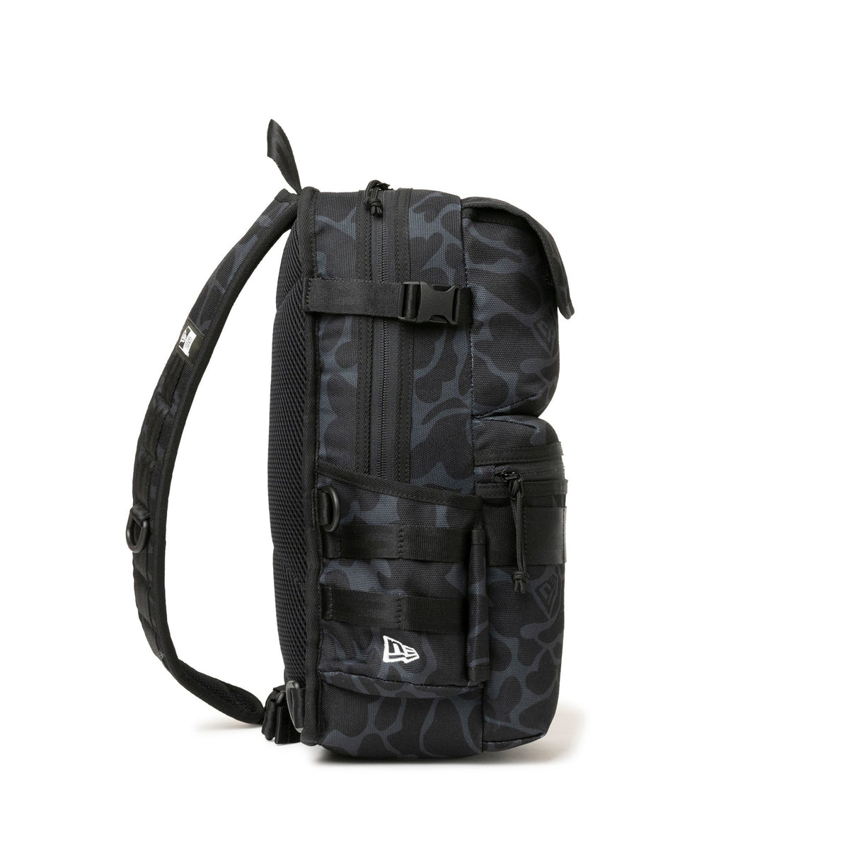 スリングボディバッグ 12L ブラックハンターカモ | ニューエラ 