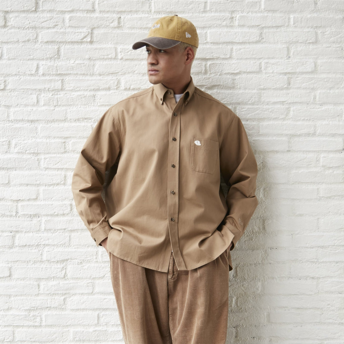 13755441-s-new-era-