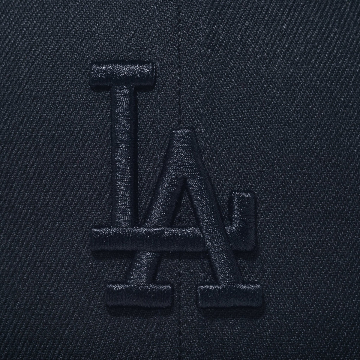 ニューエラ ロサンゼルスドジャース Black Metal Logo キャップ