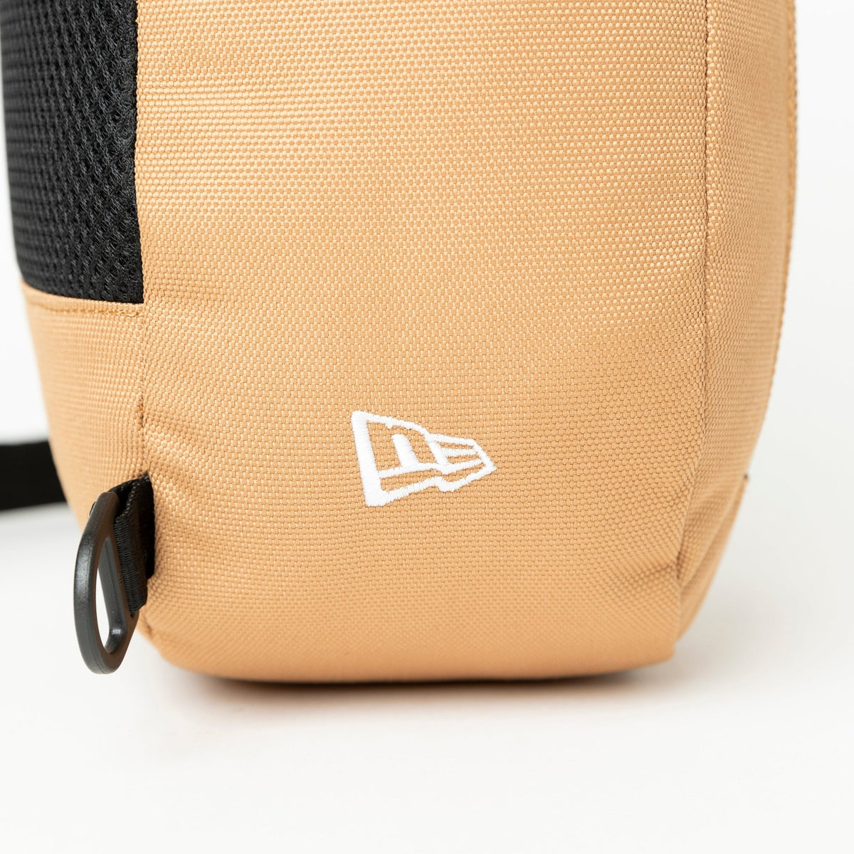 NEW ERA 横浜DeNAベイスターズ　ボディバッグ 8L ニューエラ NEW ERA/ボディバッグ（ydb4550665266625）|商品詳細|BAYSTORE
