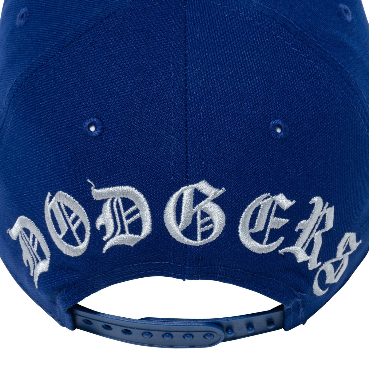 9fifty-black-letter-arch-