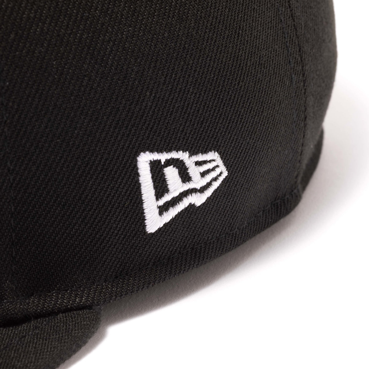 9FIFTY DOWNTOWN × New Era イニシャルロゴ ブラック グレーアンダー 