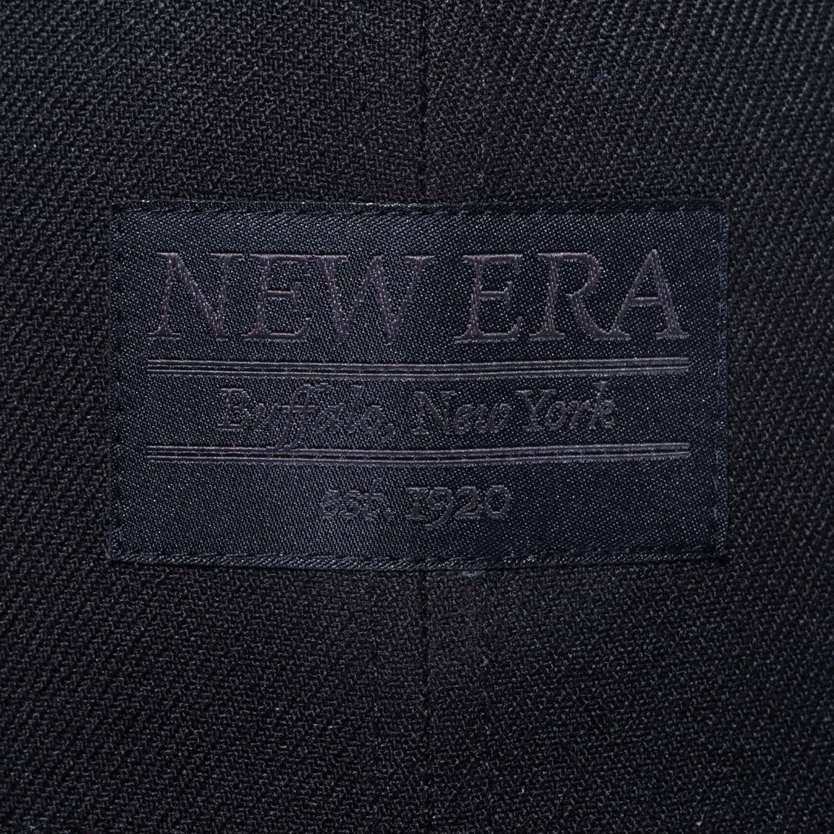 ニューエラ 59FIFTY メタルフラッグ ウーブンパッチ カーキ 58.7