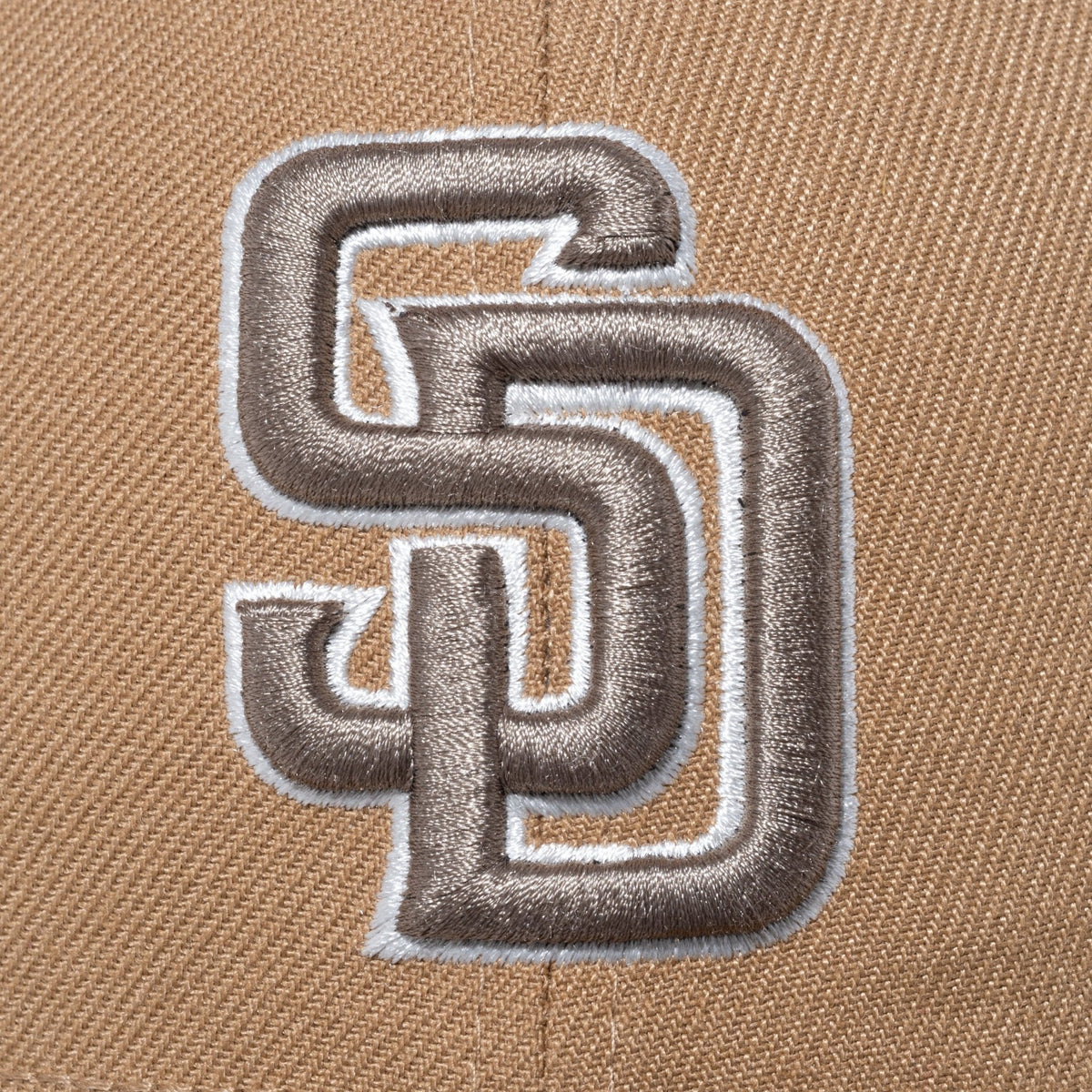 9FORTY MLB 2-Tone サンディエゴ・パドレス カーキ モスバイザー