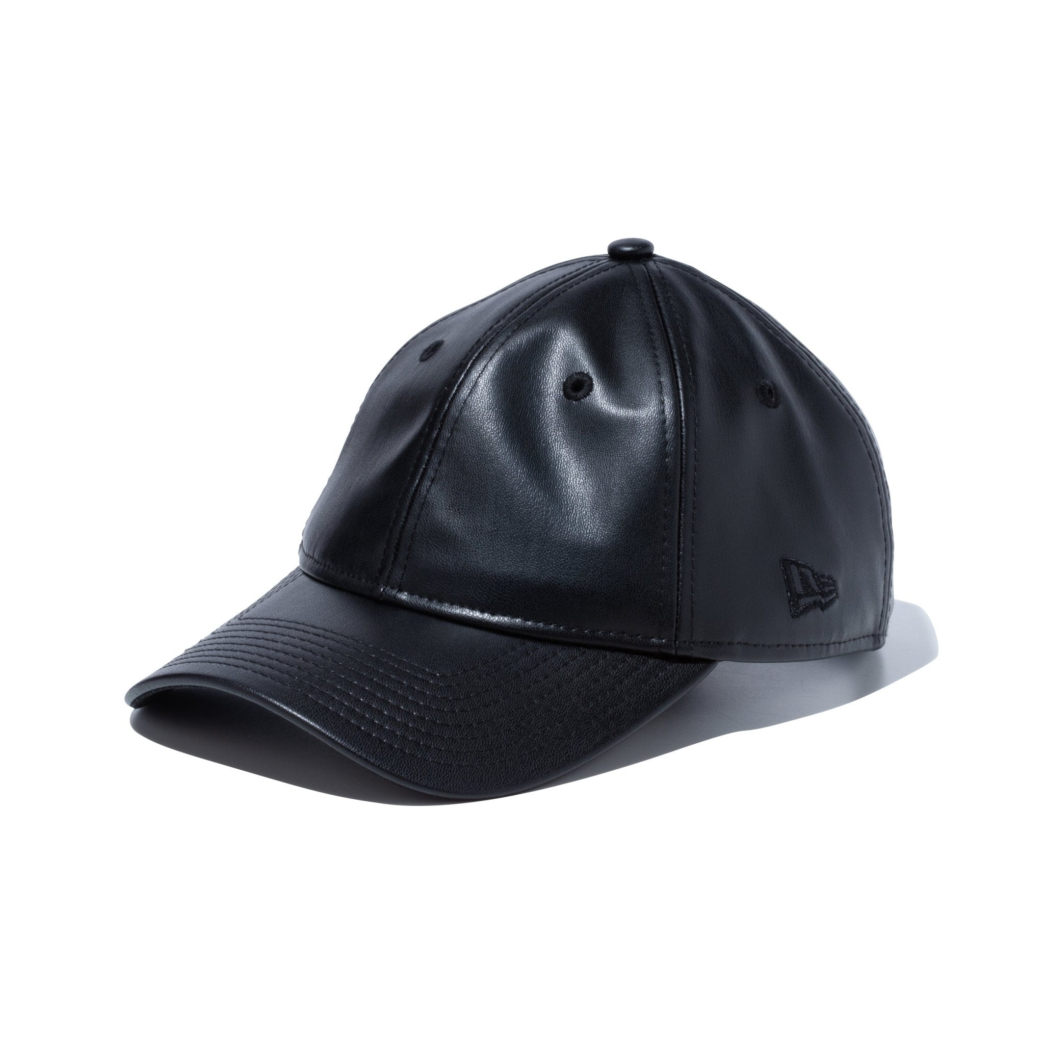 New Era アップルレザー ベースボールキャップ ブラック 9twenty-apple-leather-13805056