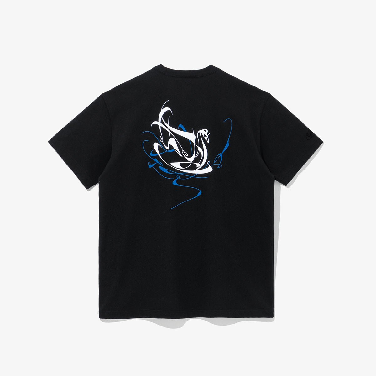 t-bts-mlb-black-swan-13281619-