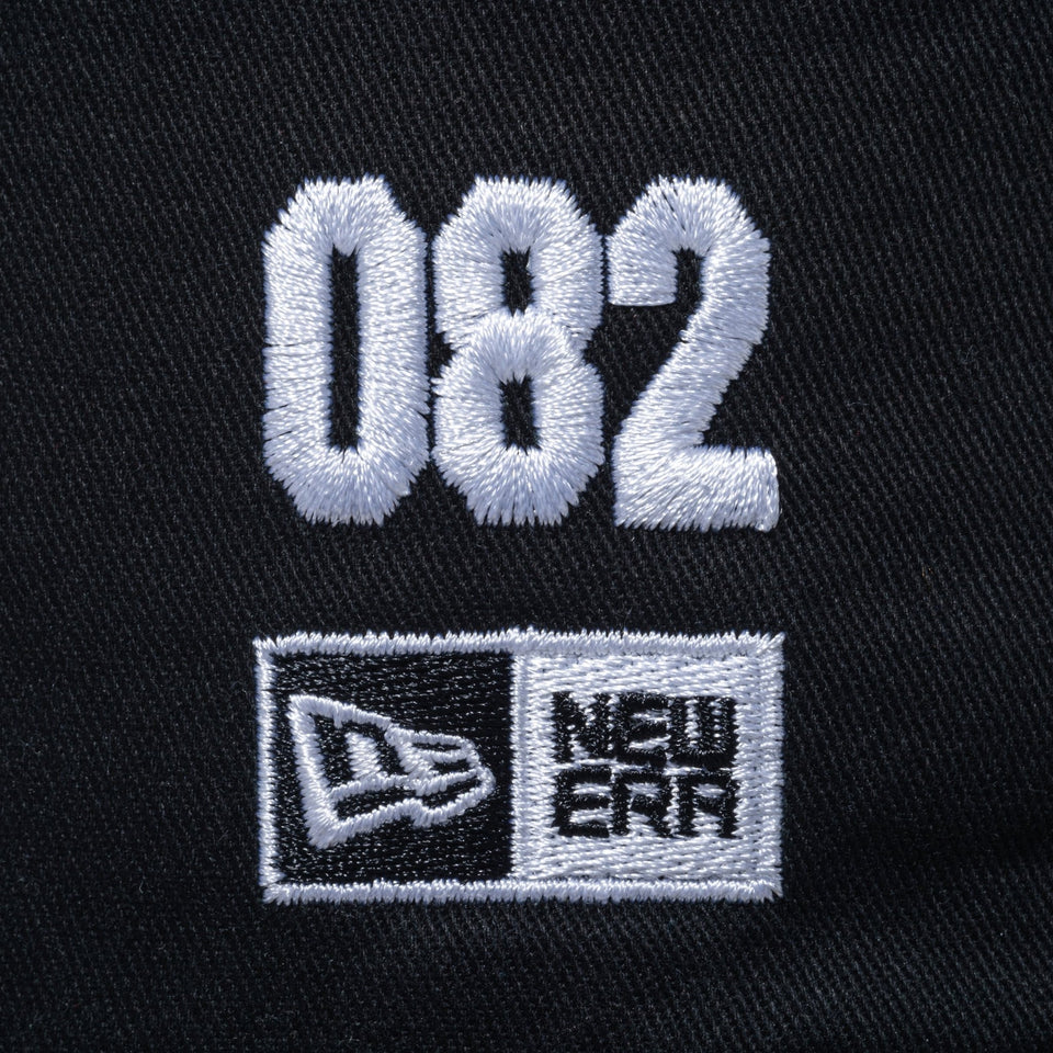 バケット01 リバーシブル おやつカンパニー ベビースターラーメン ブラック マルチ - 14432185 - SM | NEW ERA ニューエラ公式オンラインストア