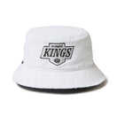 バケット01 リバーシブル ロサンゼルス・キングス ホワイト - 14667764 - SM | NEW ERA ニューエラ公式オンラインストア