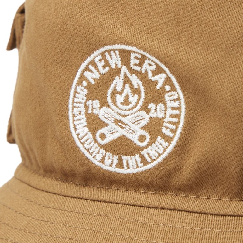 バケット01 ポケット Agunino Flame Resistant コヨーテ 【ニューエラアウトドア】 - 14307230 - SM | NEW ERA ニューエラ公式オンラインストア