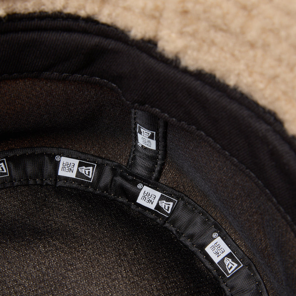 バケット01 Boa Logo ボアフリース ベージュ - 14667753 - SM | NEW ERA ニューエラ公式オンラインストア