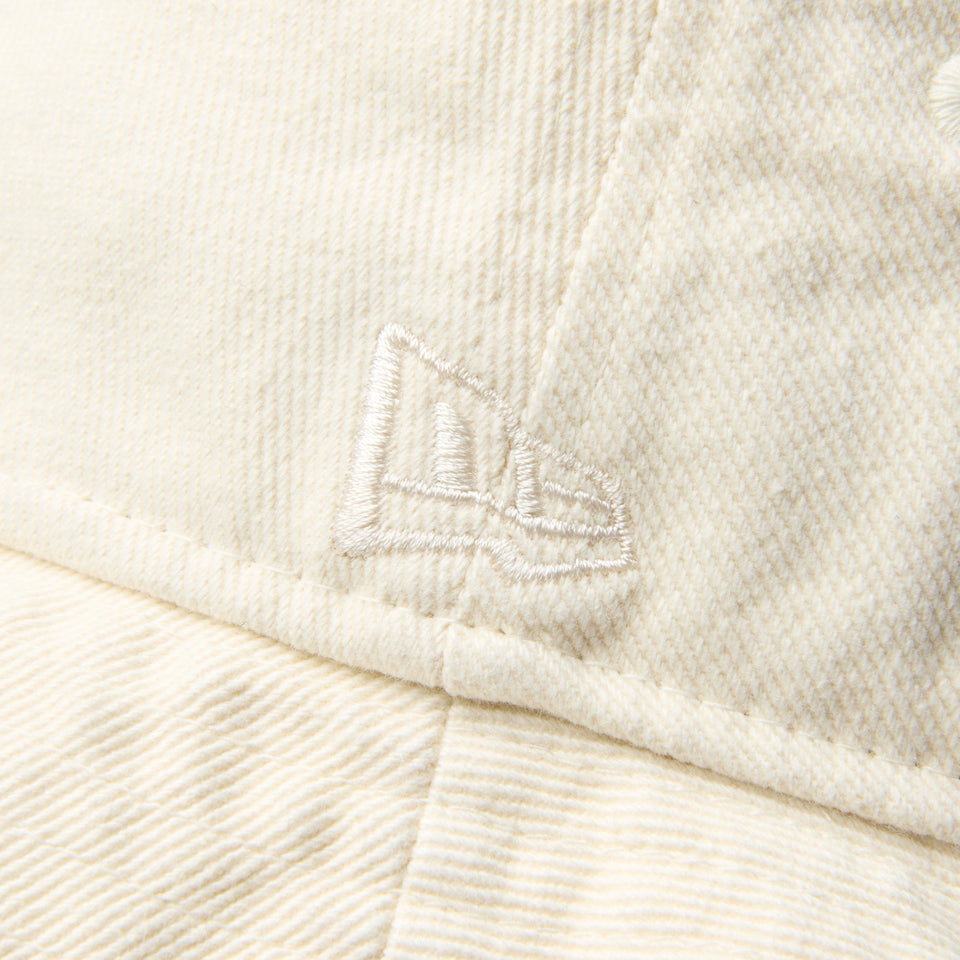 バケット01 Cut Off Metal Logo クロームホワイト - 14388530 - SM | NEW ERA ニューエラ公式オンラインストア