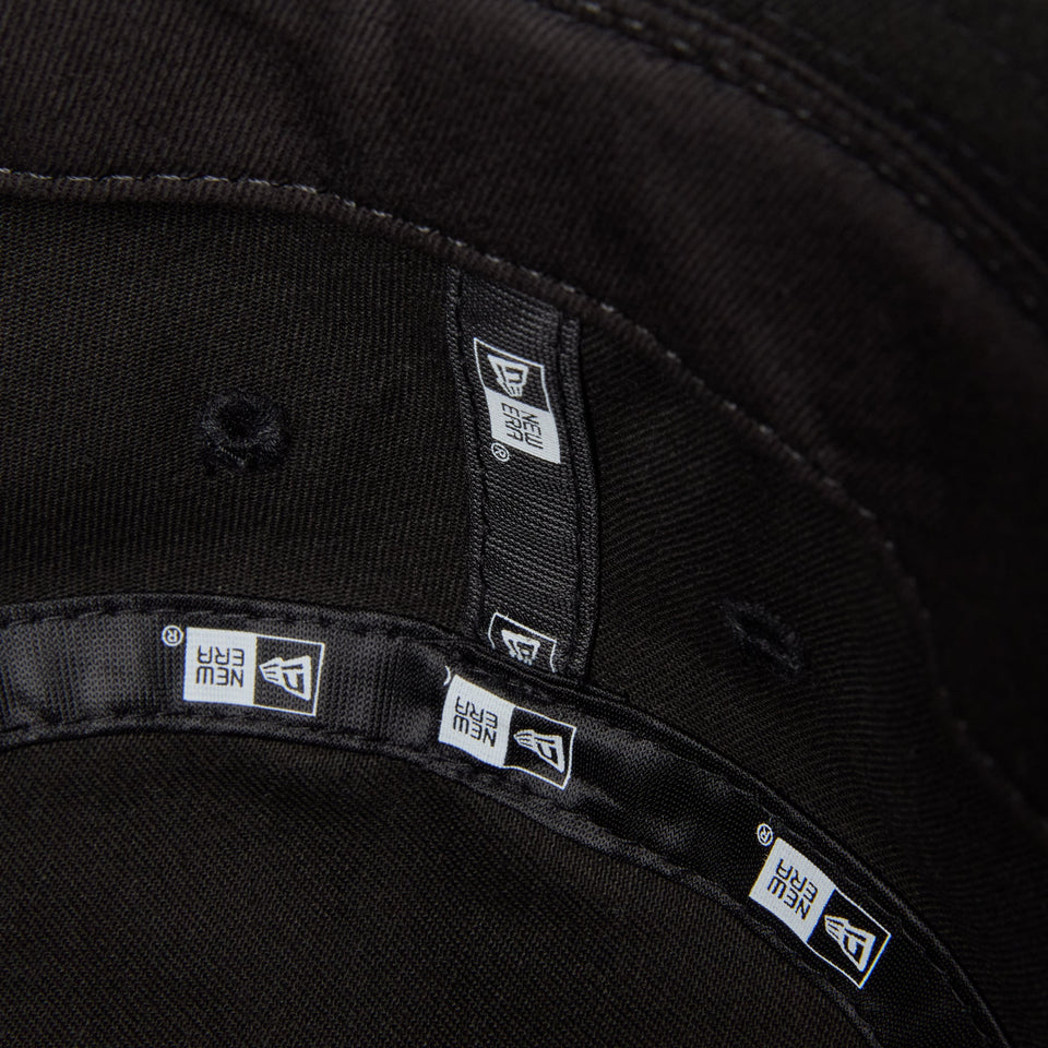 バケット01 Essential オールドイングリッシュロゴ ブラック - 14388521 - SM | NEW ERA ニューエラ公式オンラインストア