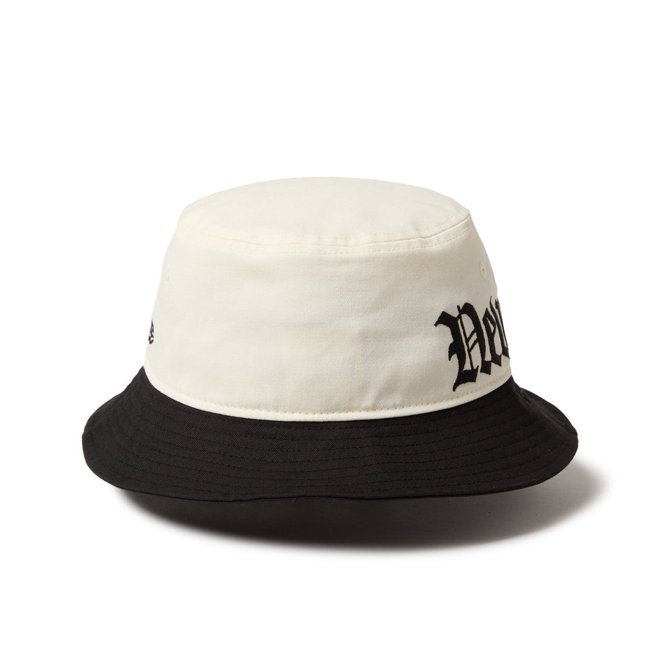バケット01 Essential オールドイングリッシュロゴ クローム/ブラック - 14667767 - SM | NEW ERA ニューエラ公式オンラインストア