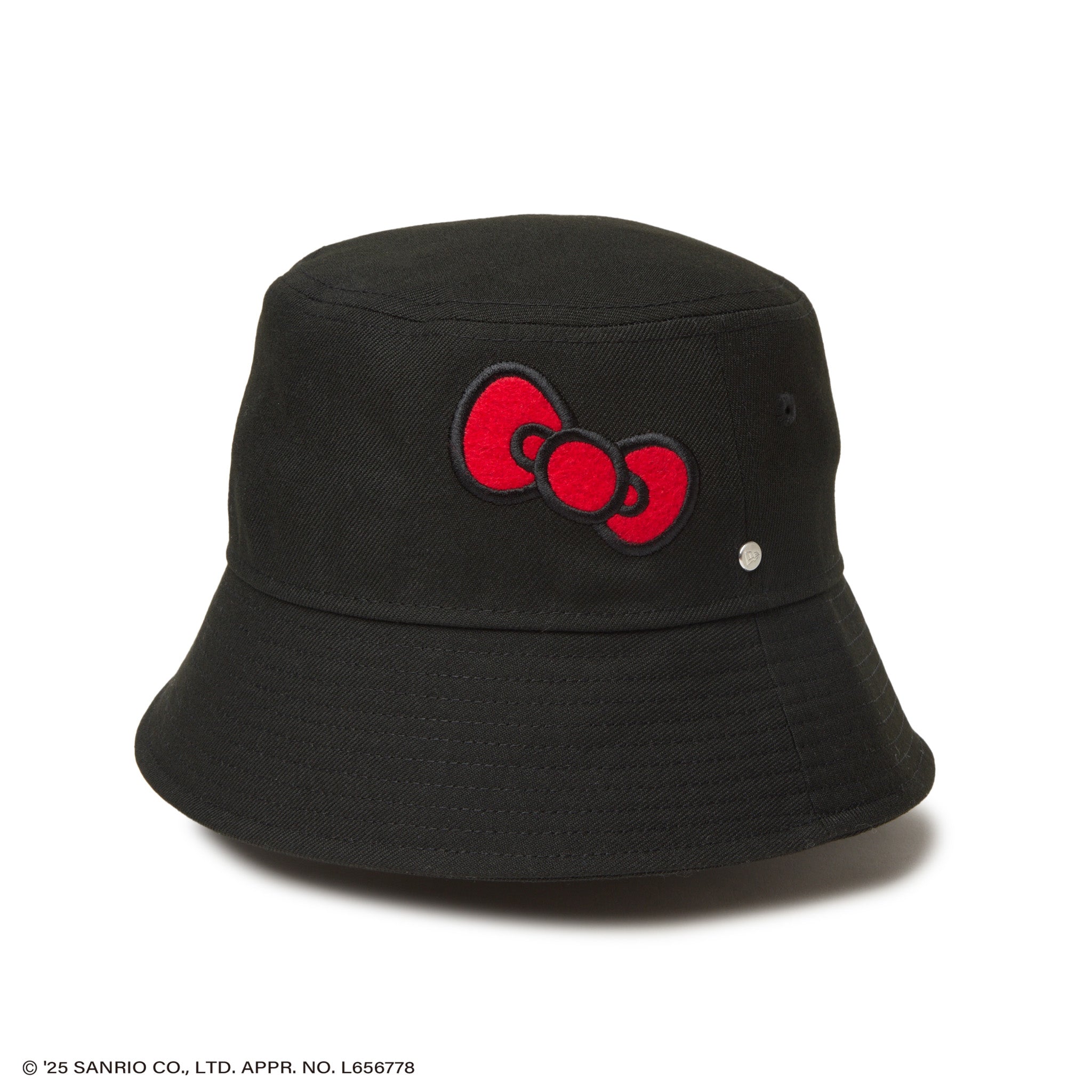 新品未使用NEW ERA ハローキティ限定コラボ リボンブラックサイズL/XL 新品未使用NEW ERA ハローキティ限定コラボ リボンブラック