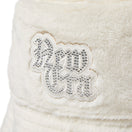 バケット01 セーラーブリム Micro Fur Rhineston アイボリー - 14667756 - SM | NEW ERA ニューエラ公式オンラインストア