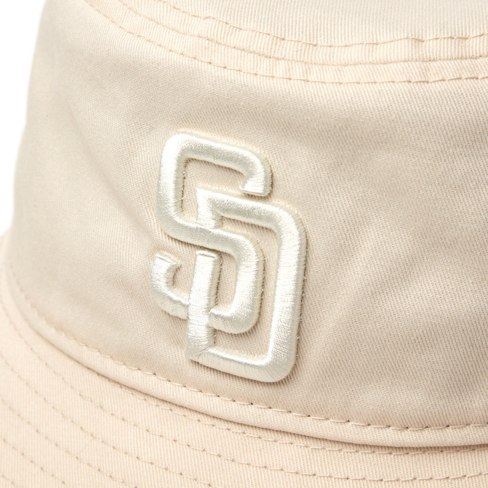 バケット01 MLB Tonal Bucket Hat サンディエゴ・パドレス クローム - 14388480 - SM | NEW ERA ニューエラ公式オンラインストア