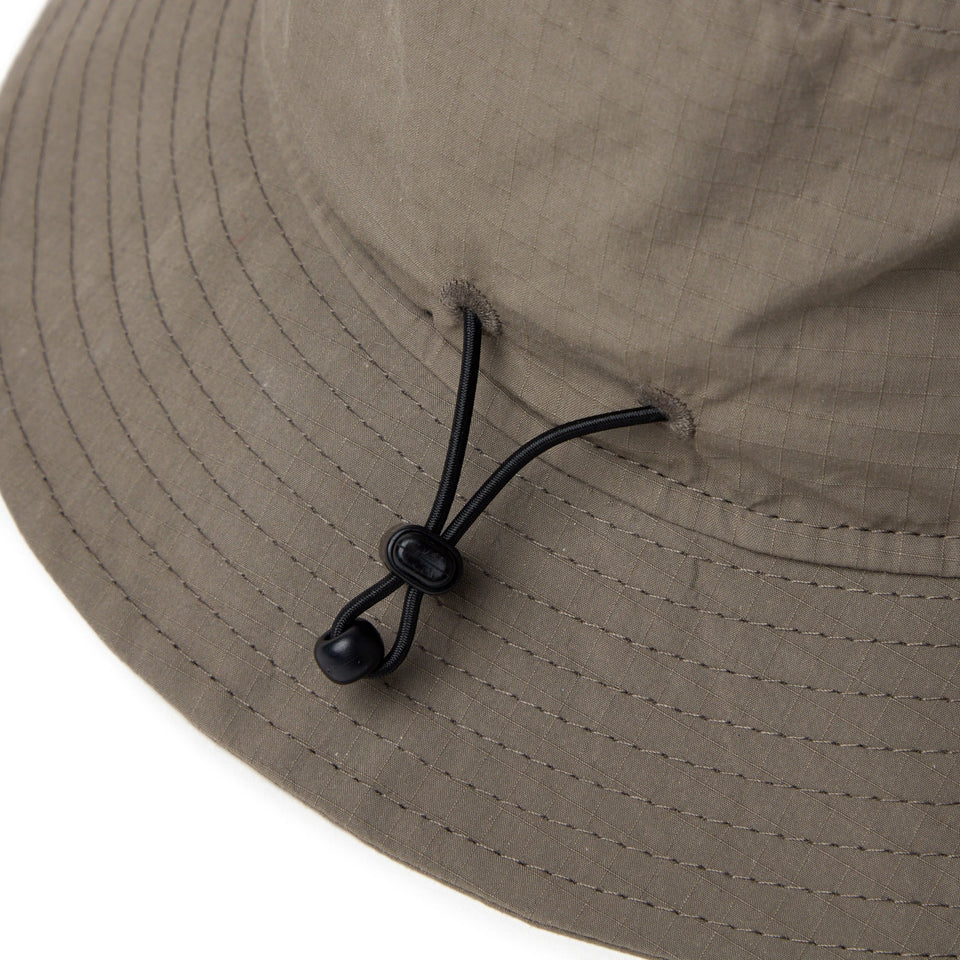 バケット01 Tonal Box Logo CORDURA (Made with Organic Cotton) ボックスロゴ グレー | アウトドア - 14392177 - OSFM | NEW ERA ニューエラ公式オンラインストア
