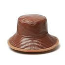 バケット03 リバーシブル Fluffy and Soft エナメルレザー ボアフリース ブラウン - 14348607 - SM | NEW ERA ニューエラ公式オンラインストア