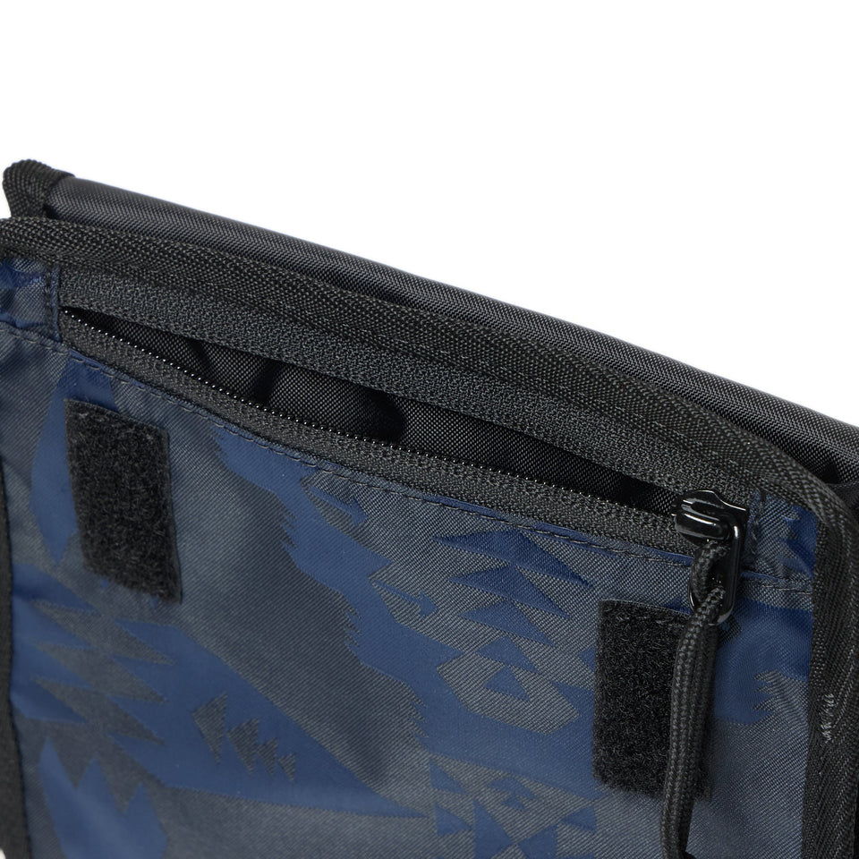 スクエア ネックポーチ 0.5L Pendleton ペンドルトン ネイビー - 14683719 - OSFM | NEW ERA ニューエラ公式オンラインストア