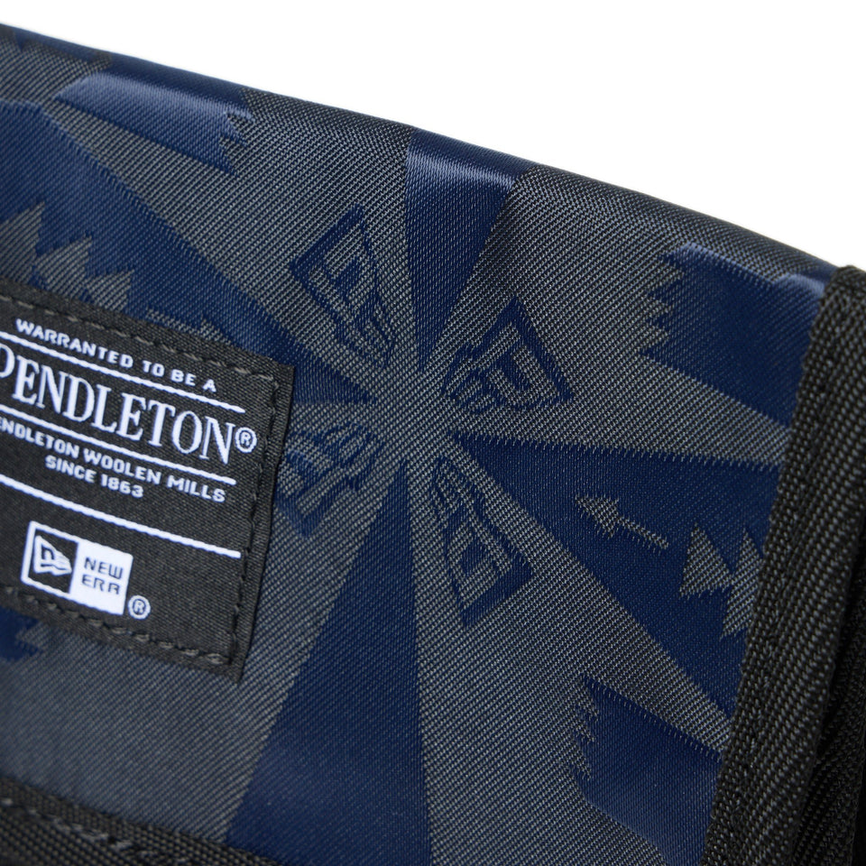スクエア ネックポーチ 0.5L Pendleton ペンドルトン ネイビー - 14683719 - OSFM | NEW ERA ニューエラ公式オンラインストア